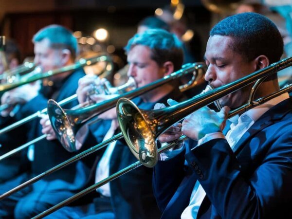 Trombone eller trompet – hva passer best for deg? – illustrasjon
